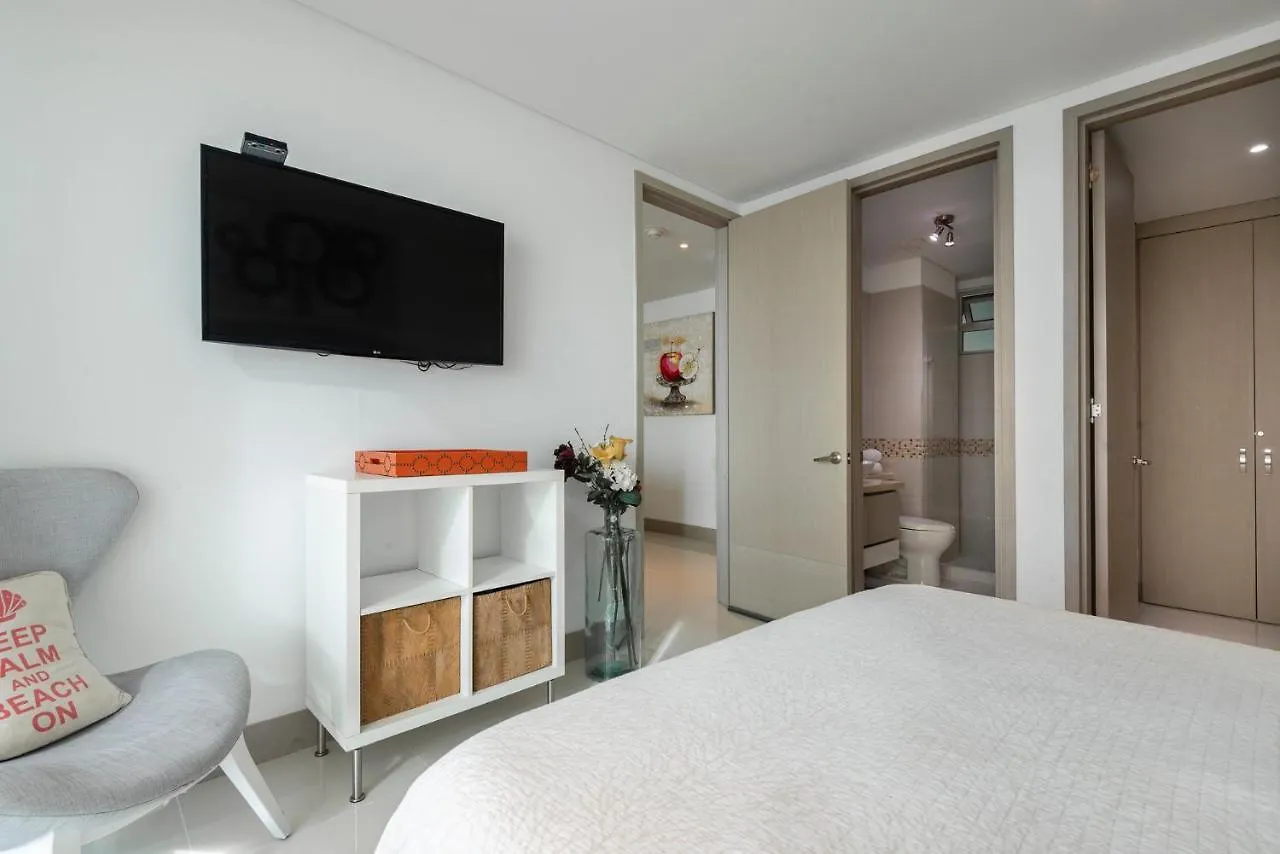 Relaxing 1 Bedroom Beachfront Apartment W Wifi And Pool Cartagena 0*,  Colombia