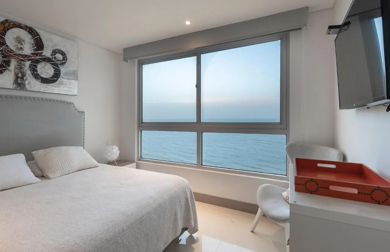 Relaxing 1 Bedroom Beachfront Apartment W Wifi And Pool Cartagena Colombia